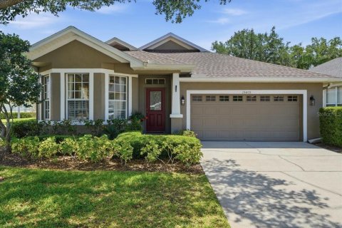 House in Lutz, Florida 3 bedrooms, 178.47 sq.m. № 2205268 - photo 3