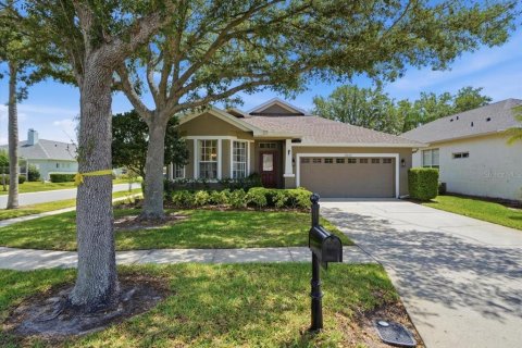House in Lutz, Florida 3 bedrooms, 178.47 sq.m. № 2205268