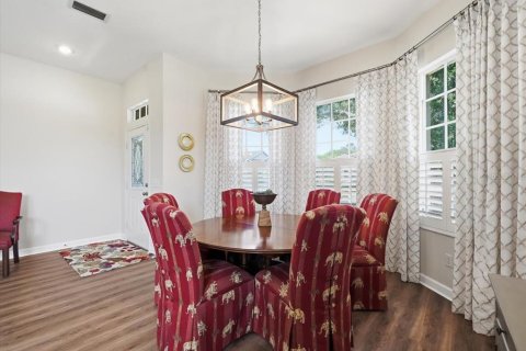 House in Lutz, Florida 3 bedrooms, 178.47 sq.m. № 2205268 - photo 6