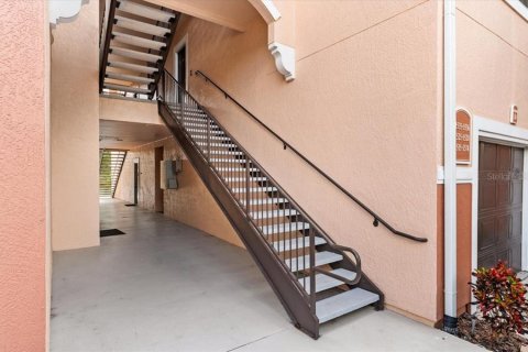 Condo in Sarasota, Florida, 1 bedroom  № 2387486 - photo 3