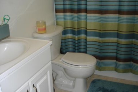 House in Hollywood, Florida 3 bedrooms, 119.29 sq.m. № 2086479 - photo 5
