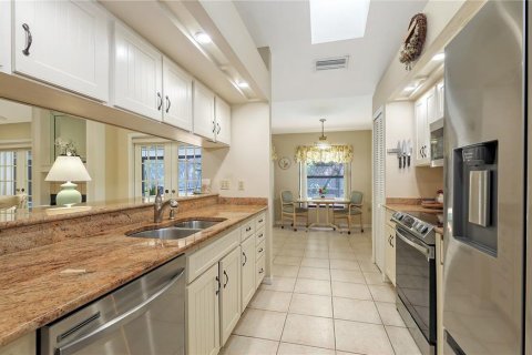 House in Sarasota, Florida 3 bedrooms, 177.35 sq.m. № 1884817 - photo 16