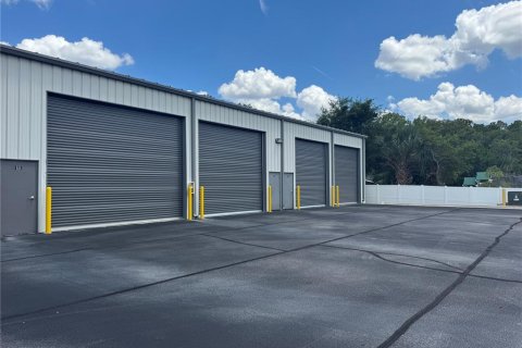 Commercial property in Jacksonville, Florida № 1884274 - photo 8