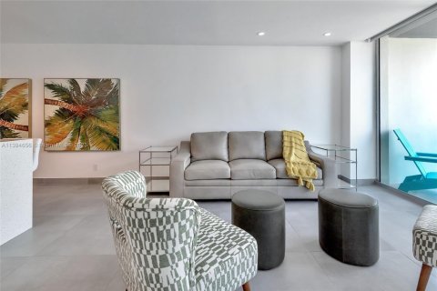 Condominio en alquiler en Hollywood, Florida, 2 dormitorios, 84.08 m2 № 2039892 - foto 20