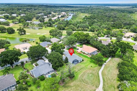 House in Lady Lake, Florida 3 bedrooms, 272.95 sq.m. № 1831140 - photo 28