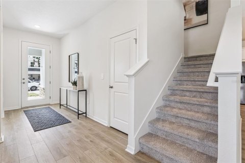 Villa ou maison à vendre à Apopka, Floride: 4 chambres, 230.96 m2 № 2142882 - photo 10