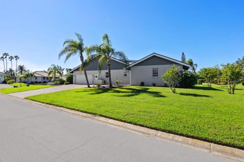 Casa en venta en Osprey, Florida, 4 dormitorios, 271.74 m2 № 1718595 - foto 3
