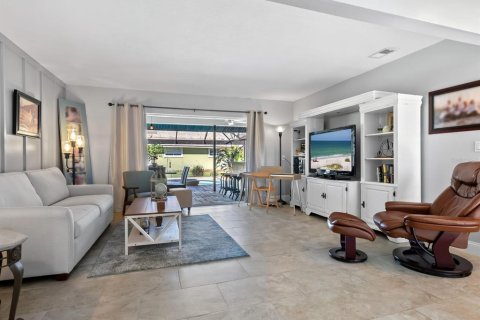 Casa en venta en Osprey, Florida, 4 dormitorios, 271.74 m2 № 1718595 - foto 8