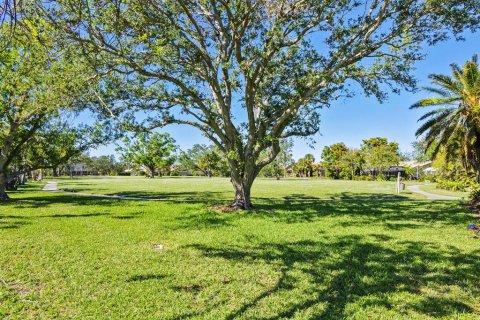 Casa en venta en Osprey, Florida, 4 dormitorios, 271.74 m2 № 1718595 - foto 28