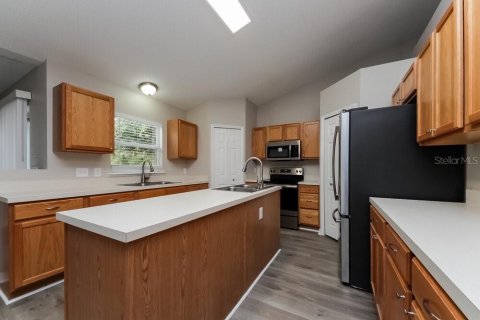 House in Kissimmee, Florida 3 bedrooms, 183.57 sq.m. № 2389136 - photo 6
