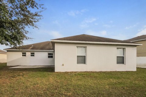 House in Kissimmee, Florida 3 bedrooms, 183.57 sq.m. № 2389136 - photo 15
