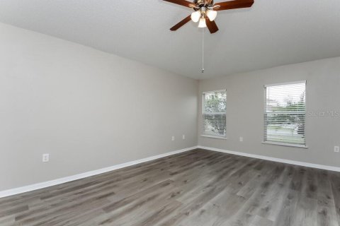 House in Kissimmee, Florida 3 bedrooms, 183.57 sq.m. № 2389136 - photo 8