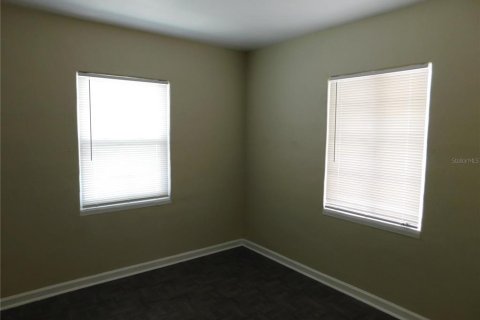Casa en venta en Saint Petersburg, Florida, 3 dormitorios, 80.08 m2 № 1743485 - foto 4