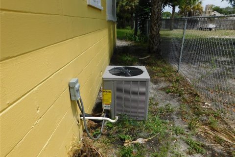 Casa en venta en Saint Petersburg, Florida, 3 dormitorios, 80.08 m2 № 1743485 - foto 11