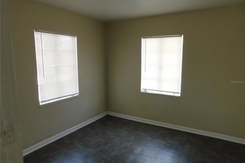 Casa en venta en Saint Petersburg, Florida, 3 dormitorios, 80.08 m2 № 1743485 - foto 3