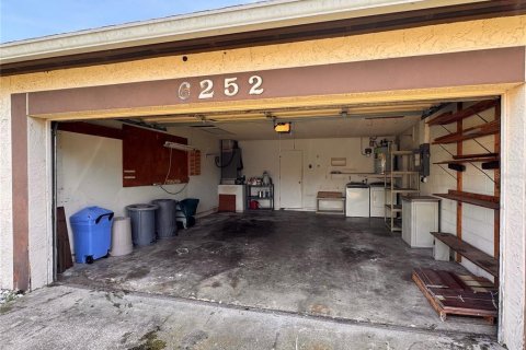Villa ou maison à vendre à Pinellas Park, Floride: 2 chambres, 88.72 m2 № 2425329 - photo 30