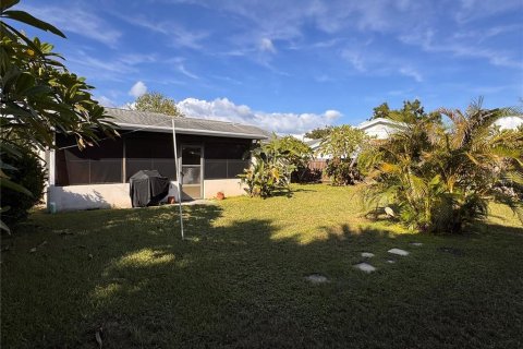 Villa ou maison à vendre à Pinellas Park, Floride: 2 chambres, 88.72 m2 № 2425329 - photo 28
