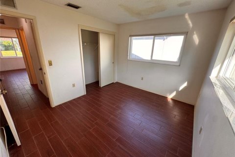 Villa ou maison à vendre à Pinellas Park, Floride: 2 chambres, 88.72 m2 № 2425329 - photo 21