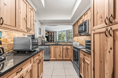 Купить кондоминиум в Бока-Ратон, Флорида 7 комнат, 167.41м2, № 2083741 - фото 8