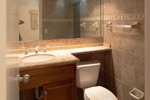 Купить кондоминиум в Холливуд, Флорида 3 комнаты, 109.62м2, № 2147030 - фото 13