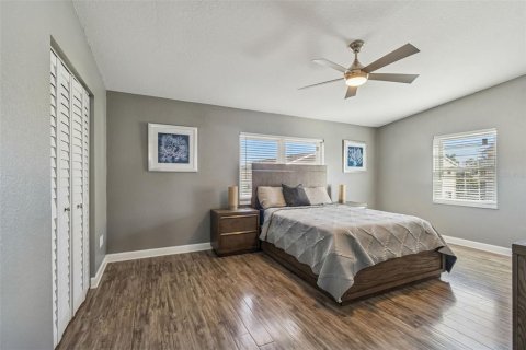 Touwnhouse à vendre à Saint Petersburg, Floride: 2 chambres, 178.19 m2 № 2105447 - photo 27