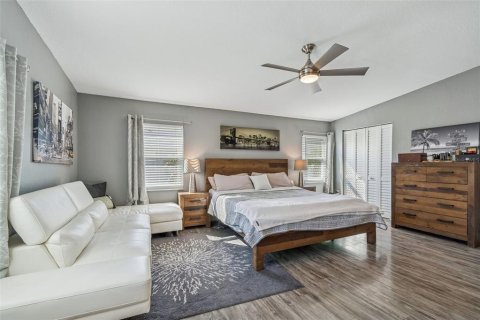 Touwnhouse à vendre à Saint Petersburg, Floride: 2 chambres, 178.19 m2 № 2105447 - photo 24