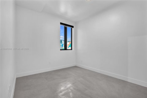 Condominio en alquiler en Miami, Florida, 3 dormitorios, 132.48 m2 № 2356771 - foto 7