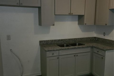 Villa ou maison à vendre à Tampa, Floride: 3 chambres, 94.76 m2 № 2351649 - photo 3