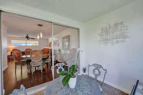 Copropriété à vendre à Boynton Beach, Floride: 1 chambre, 88.26 m2 № 2262013 - photo 16