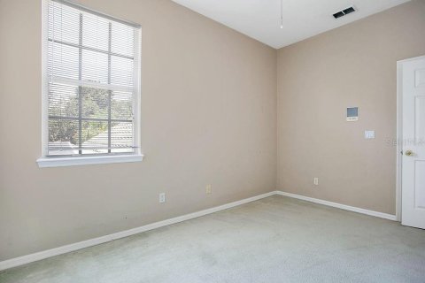 House in Orlando, Florida 5 bedrooms, 257.8 sq.m. № 1911213 - photo 21