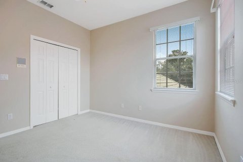 House in Orlando, Florida 5 bedrooms, 257.8 sq.m. № 1911213 - photo 19