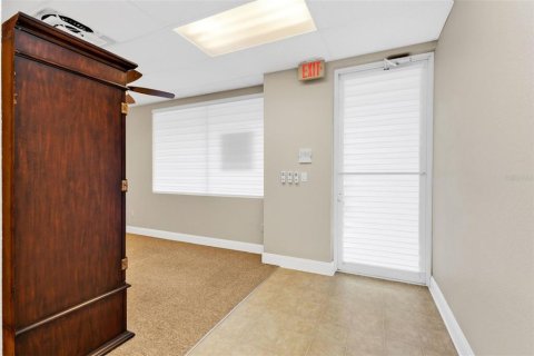 Commercial property in Port Charlotte, Florida 297.29 sq.m. № 2221670 - photo 26