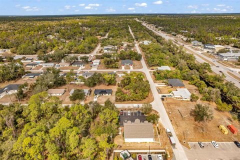 Commercial property in Port Charlotte, Florida 297.29 sq.m. № 2221670 - photo 9