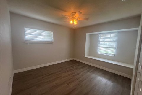 Casa en alquiler en Port Charlotte, Florida, 3 dormitorios, 195.56 m2 № 1901805 - foto 24