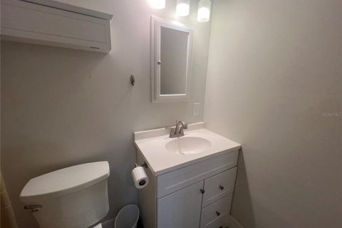 Casa en alquiler en Port Charlotte, Florida, 3 dormitorios, 195.56 m2 № 1901805 - foto 17