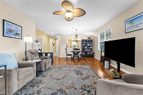 Villa ou maison à vendre à North Port, Floride: 2 chambres, 138.61 m2 № 2413906 - photo 18
