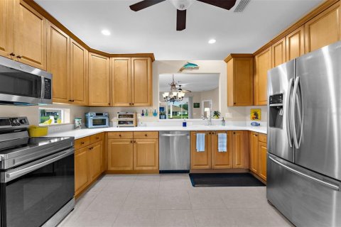 Villa ou maison à vendre à North Port, Floride: 2 chambres, 138.61 m2 № 2413906 - photo 10