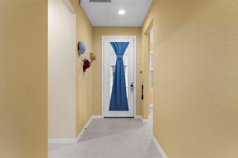 Villa ou maison à vendre à North Port, Floride: 2 chambres, 138.61 m2 № 2413906 - photo 6