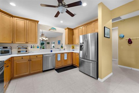 Villa ou maison à vendre à North Port, Floride: 2 chambres, 138.61 m2 № 2413906 - photo 11
