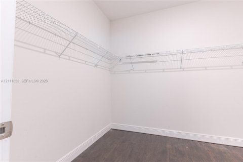 Villa ou maison à vendre à Port St. Lucie, Floride: 4 chambres, 225.2 m2 № 2429879 - photo 15