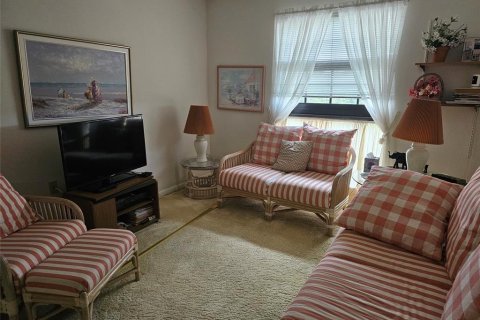 Condo in Lauderhill, Florida, 2 bedrooms  № 2083703 - photo 12