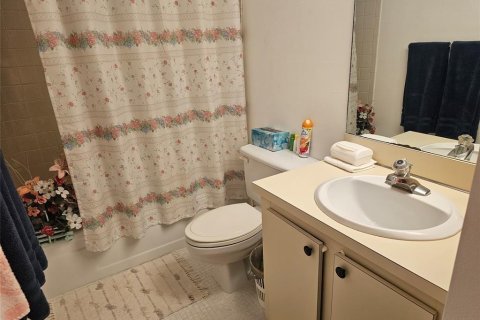 Condo in Lauderhill, Florida, 2 bedrooms  № 2083703 - photo 13
