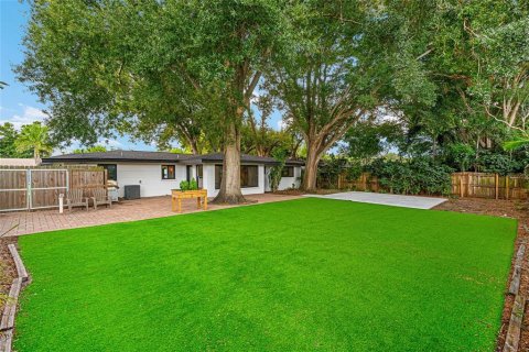 Casa en venta en Sarasota, Florida, 2 dormitorios, 125.33 m2 № 2349427 - foto 5