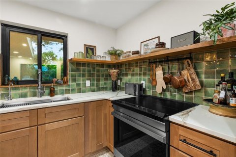 Casa en venta en Sarasota, Florida, 2 dormitorios, 125.33 m2 № 2349427 - foto 10