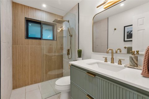 Casa en venta en Sarasota, Florida, 2 dormitorios, 125.33 m2 № 2349427 - foto 17
