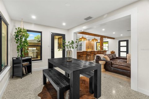 Casa en venta en Sarasota, Florida, 2 dormitorios, 125.33 m2 № 2349427 - foto 15