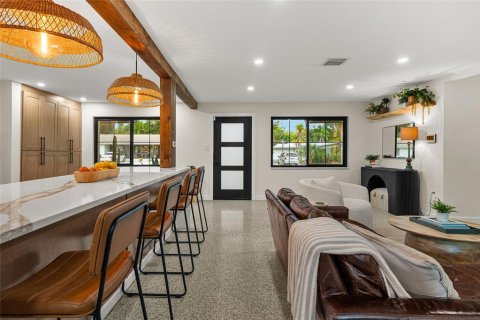 Casa en venta en Sarasota, Florida, 2 dormitorios, 125.33 m2 № 2349427 - foto 11