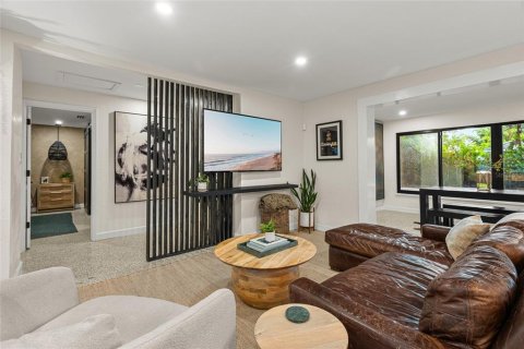 Casa en venta en Sarasota, Florida, 2 dormitorios, 125.33 m2 № 2349427 - foto 13
