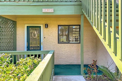 Condo in Sarasota, Florida, 2 bedrooms  № 2215013 - photo 6