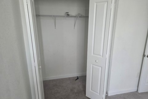 Adosado en venta en Homestead, Florida, 3 dormitorios, 143.53 m2 № 2146341 - foto 5